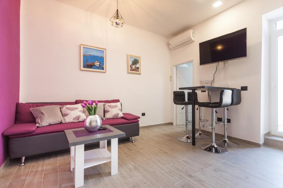 Apartment Toni Pula Bagian luar foto