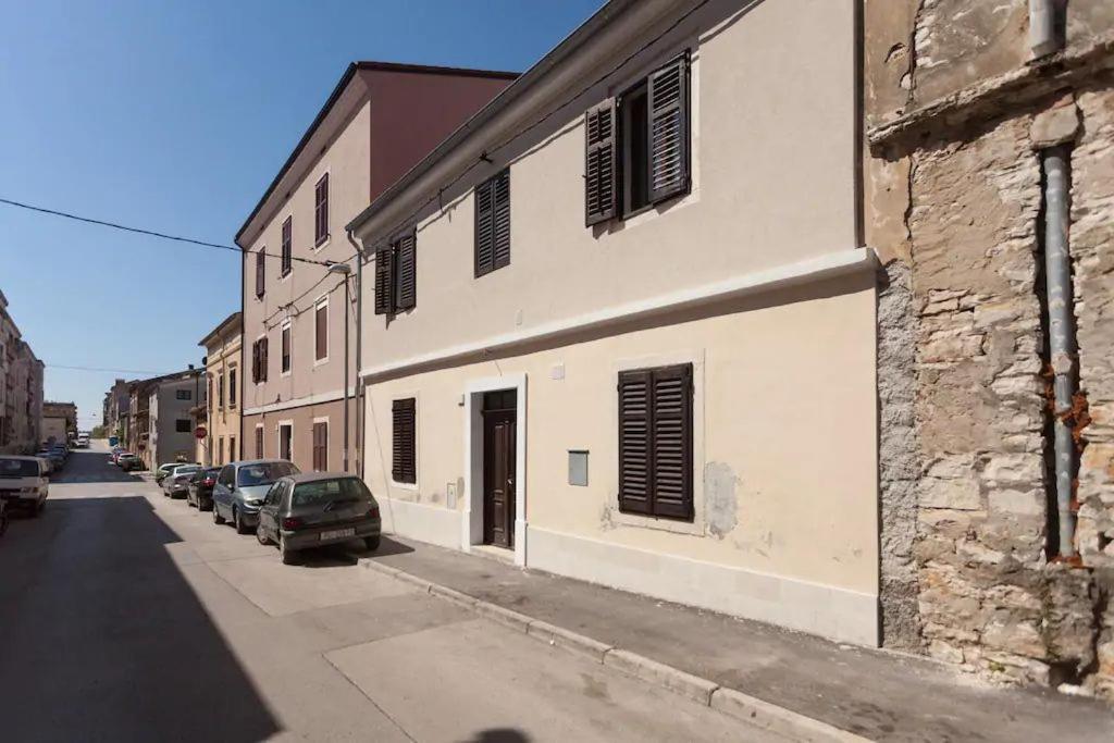 Apartment Toni Pula Bagian luar foto