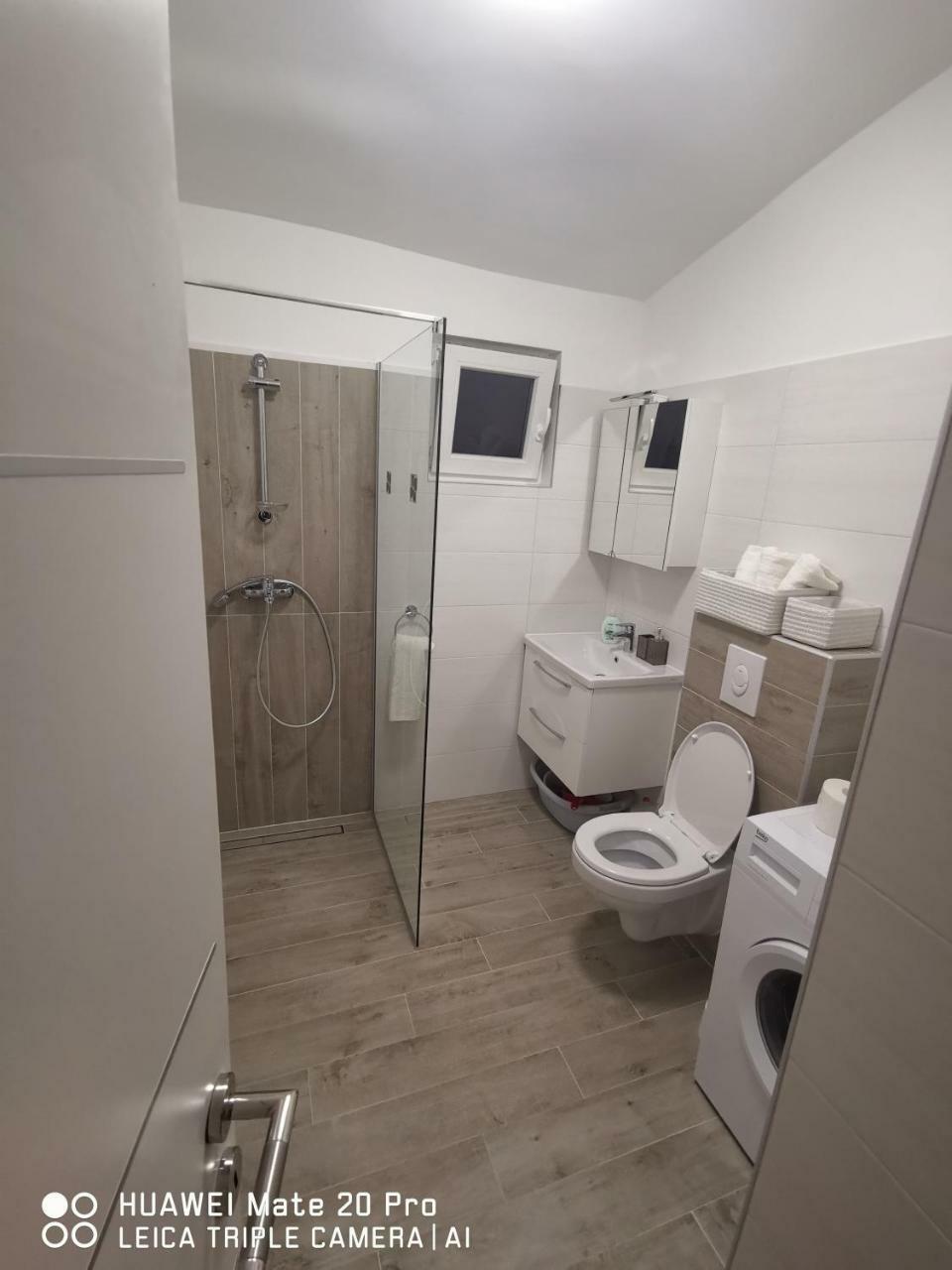 Apartment Toni Pula Bagian luar foto