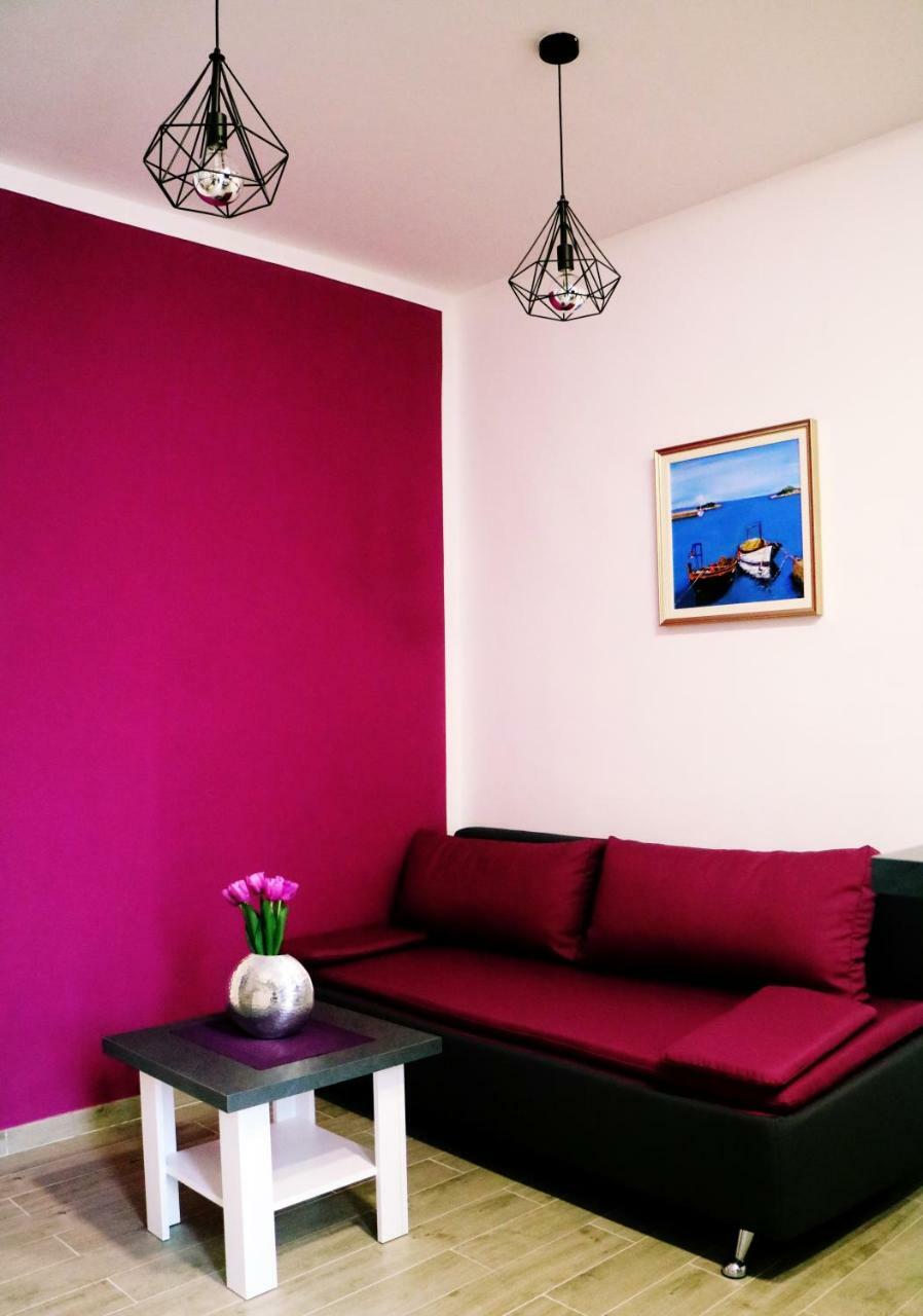 Apartment Toni Pula Bagian luar foto